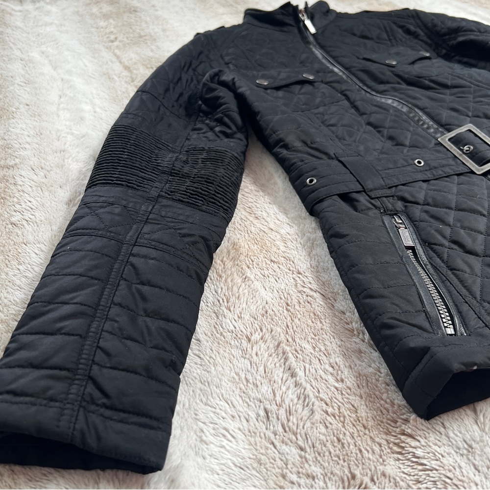 Black Quilted Women's Belted Jacket - Picture 5 of 16